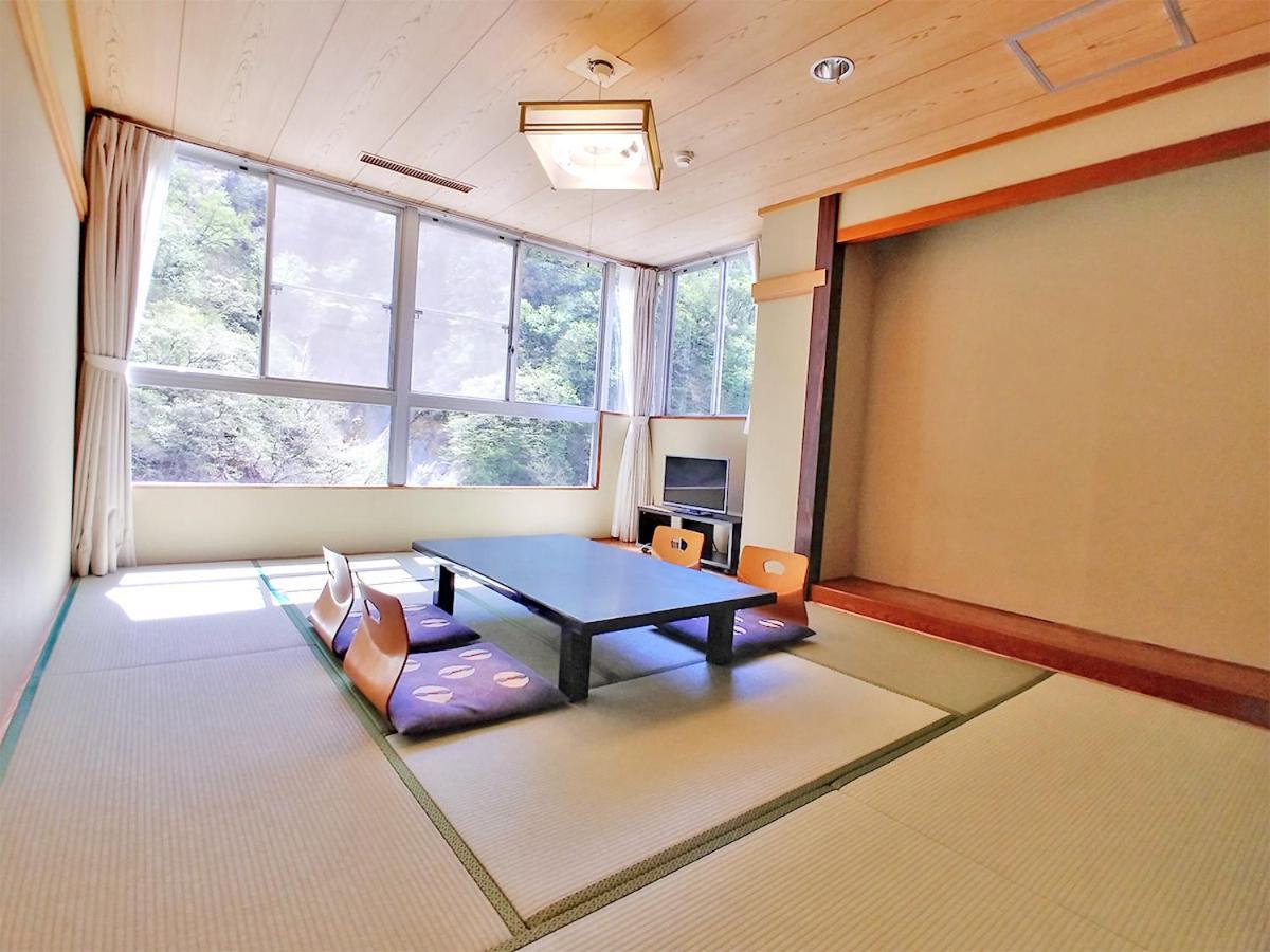 Itoen Hotel Oze Oigami Sanrakuso Numata  Eksteriør billede